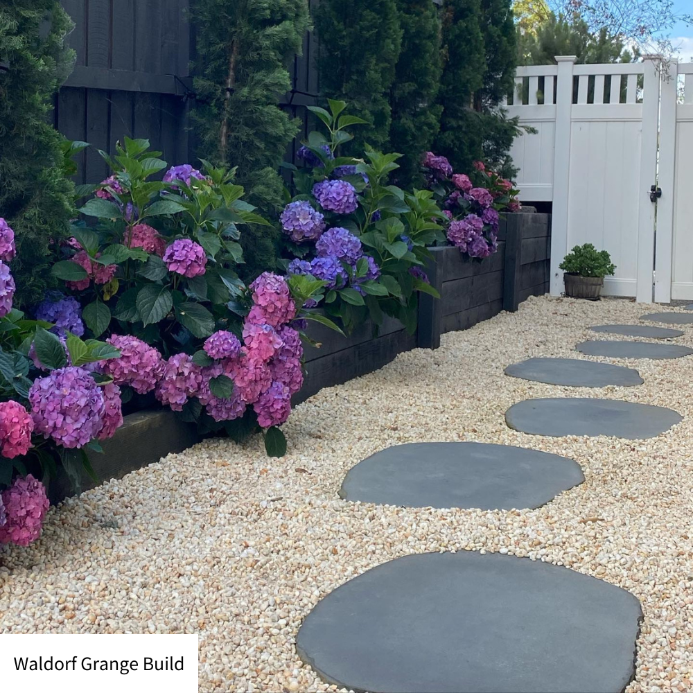 Waldorf Grange Build