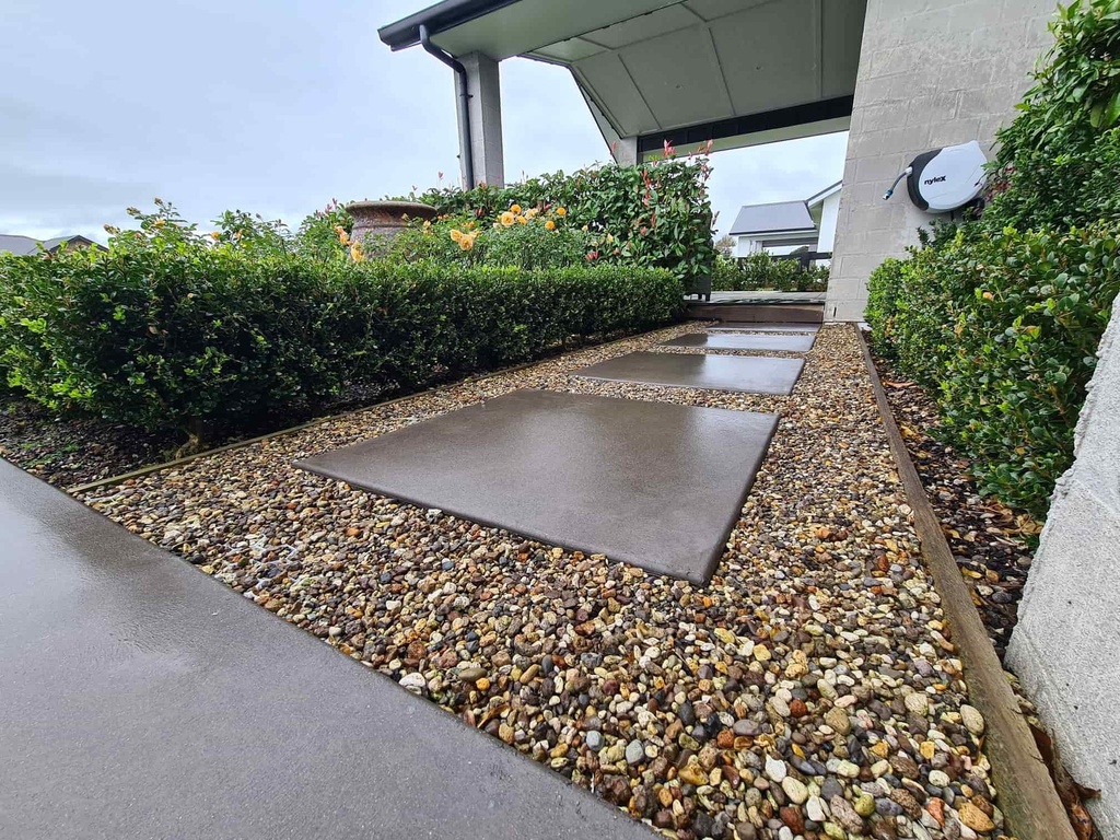 SMARTPAVE PERMEABLE PAVER WHITE 1144MM X 806MM